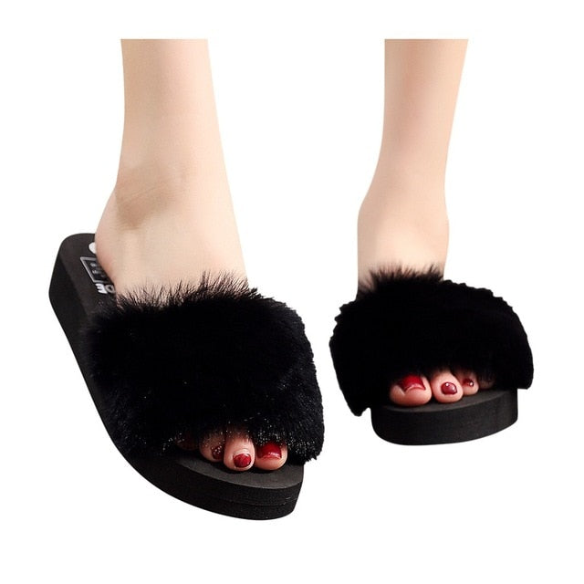 Furry Beach Slippers
