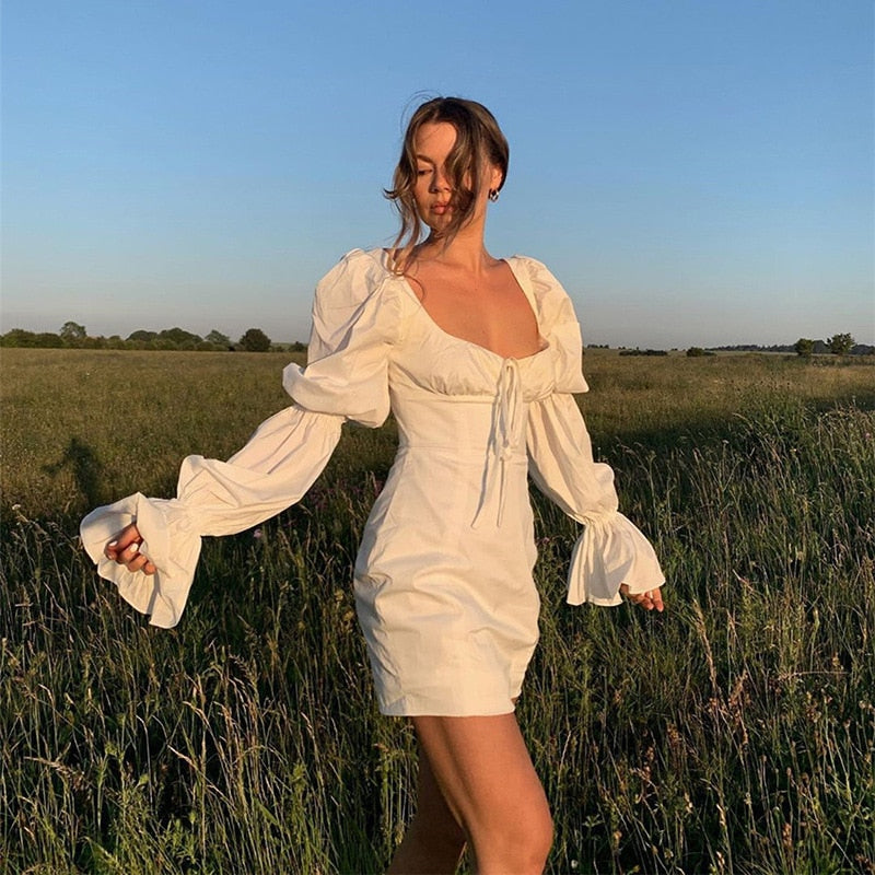 Flare Long Sleeve Backless Dress