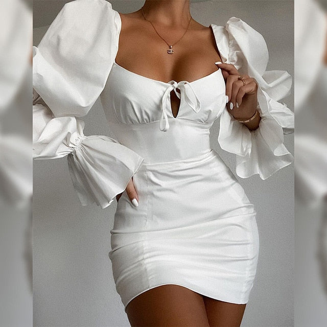Flare Long Sleeve Backless Dress