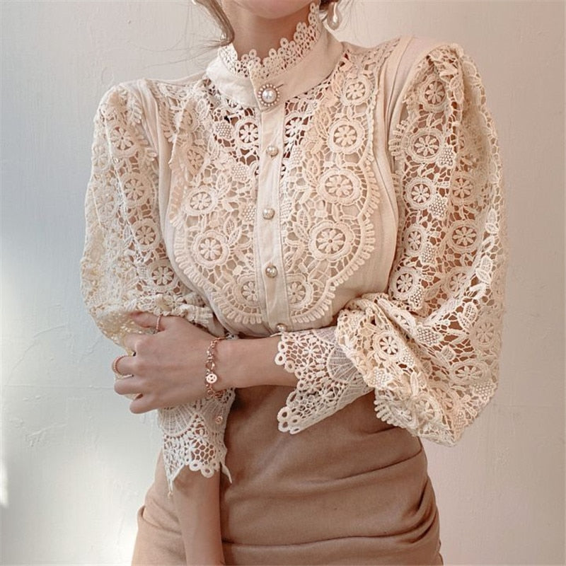 Floral lace turtleneck Blouse