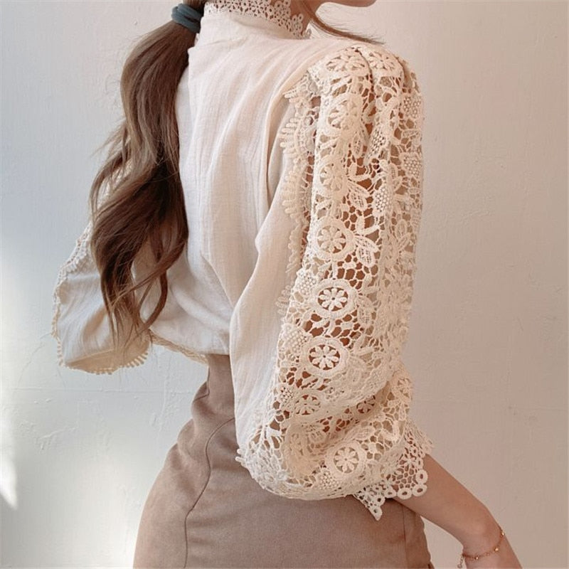 Floral lace turtleneck Blouse