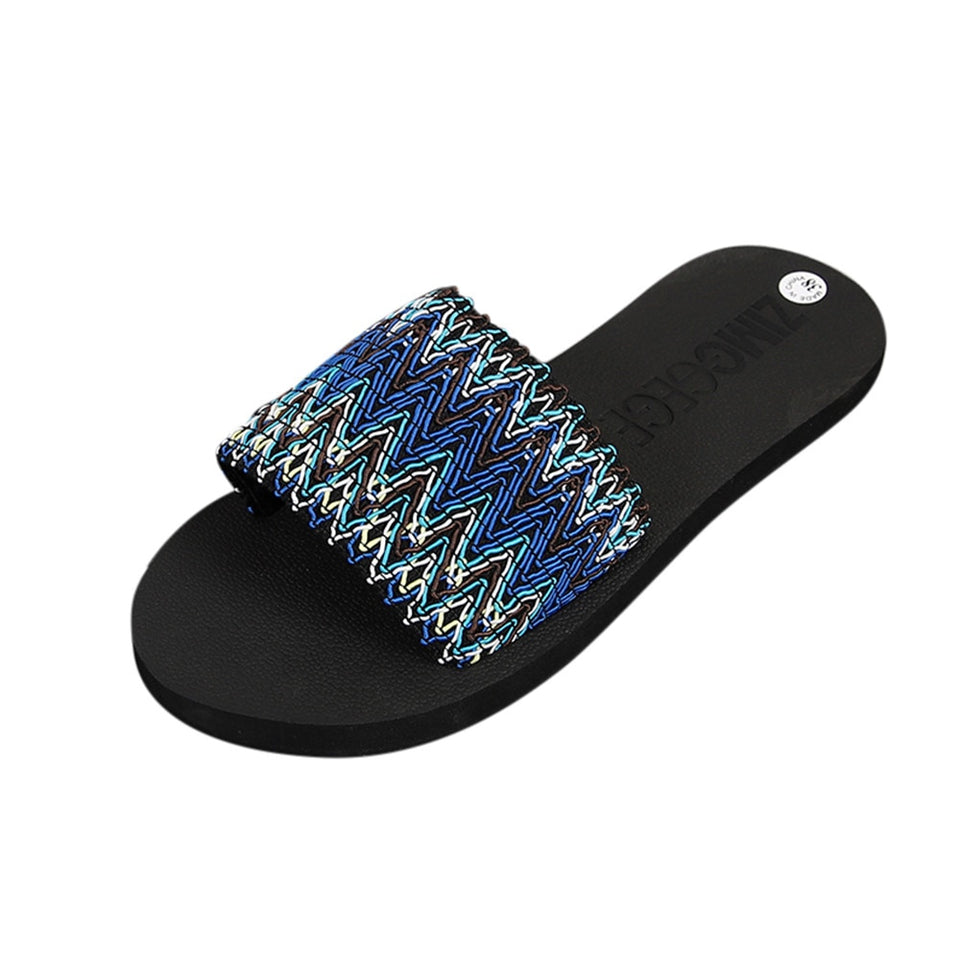 Patterned Beach slippers